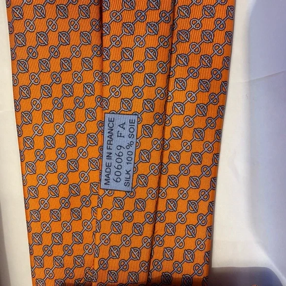 Hermes Vibrant Orange and Blue Patterned Tie - Picture 3 of 4